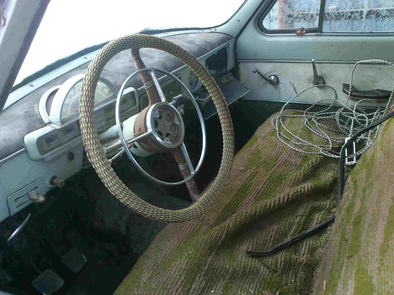 Продам Газ 21 на запчасти